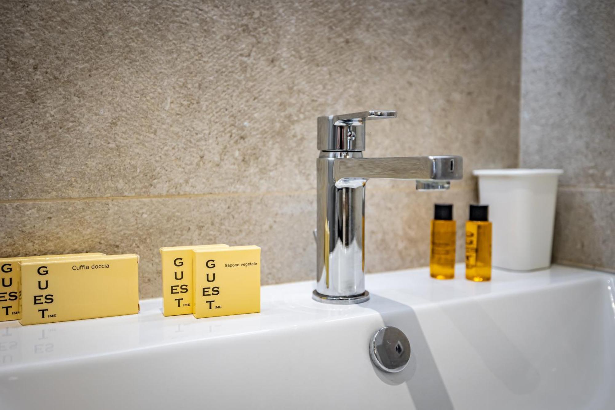 Roommo Via Dei Pilastri Giada Firenze Eksteriør billede