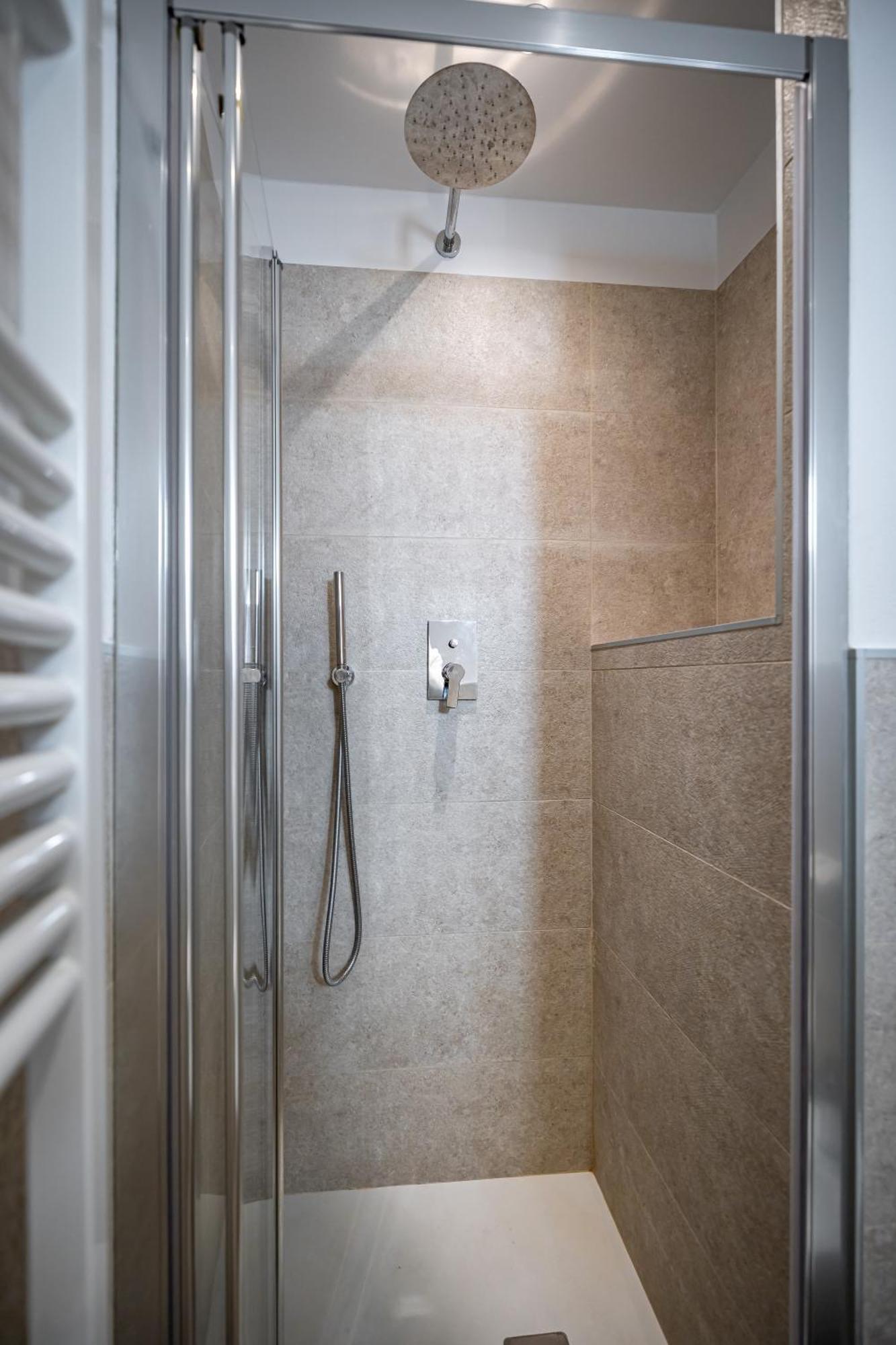 Roommo Via Dei Pilastri Giada Firenze Eksteriør billede