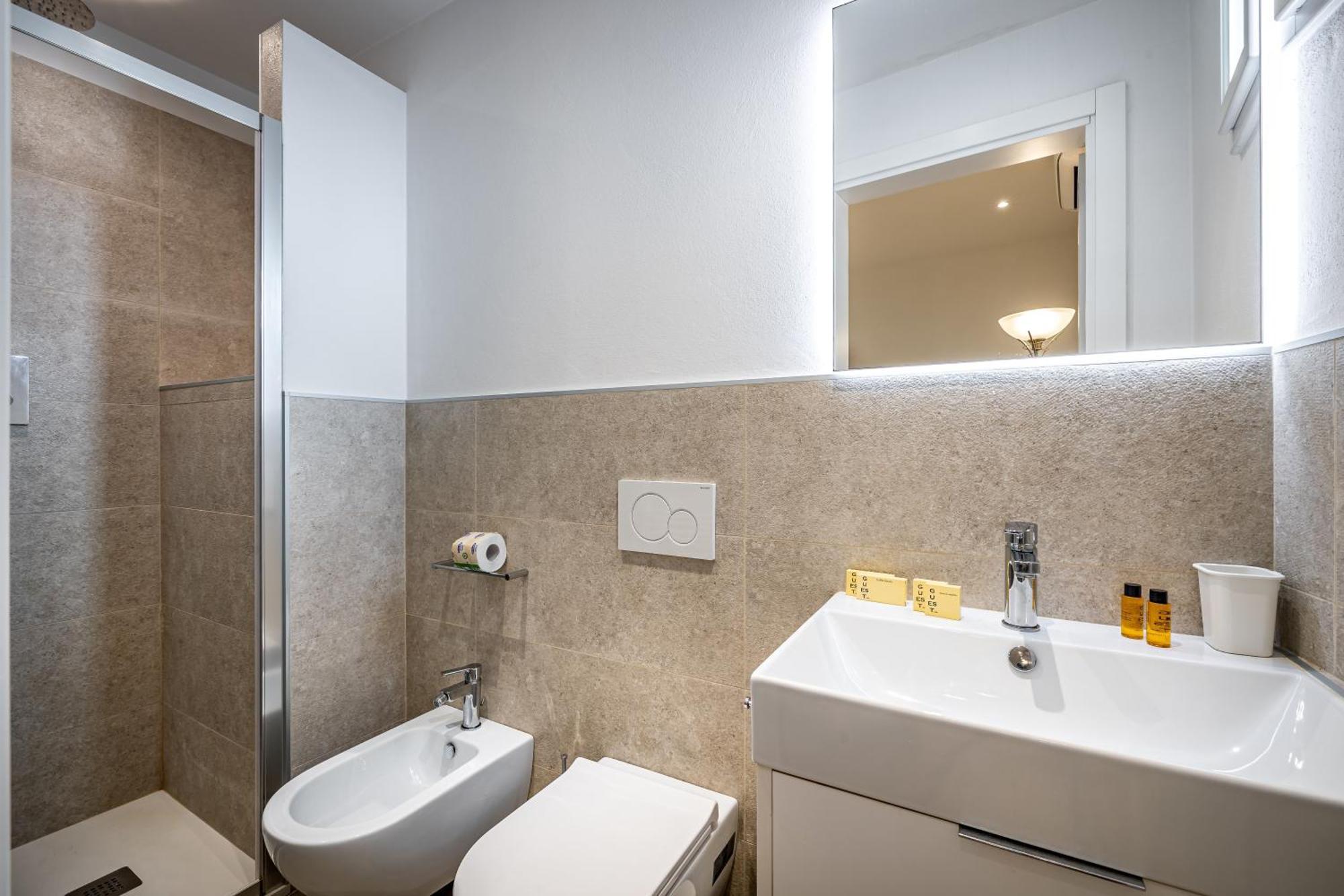 Roommo Via Dei Pilastri Giada Firenze Eksteriør billede