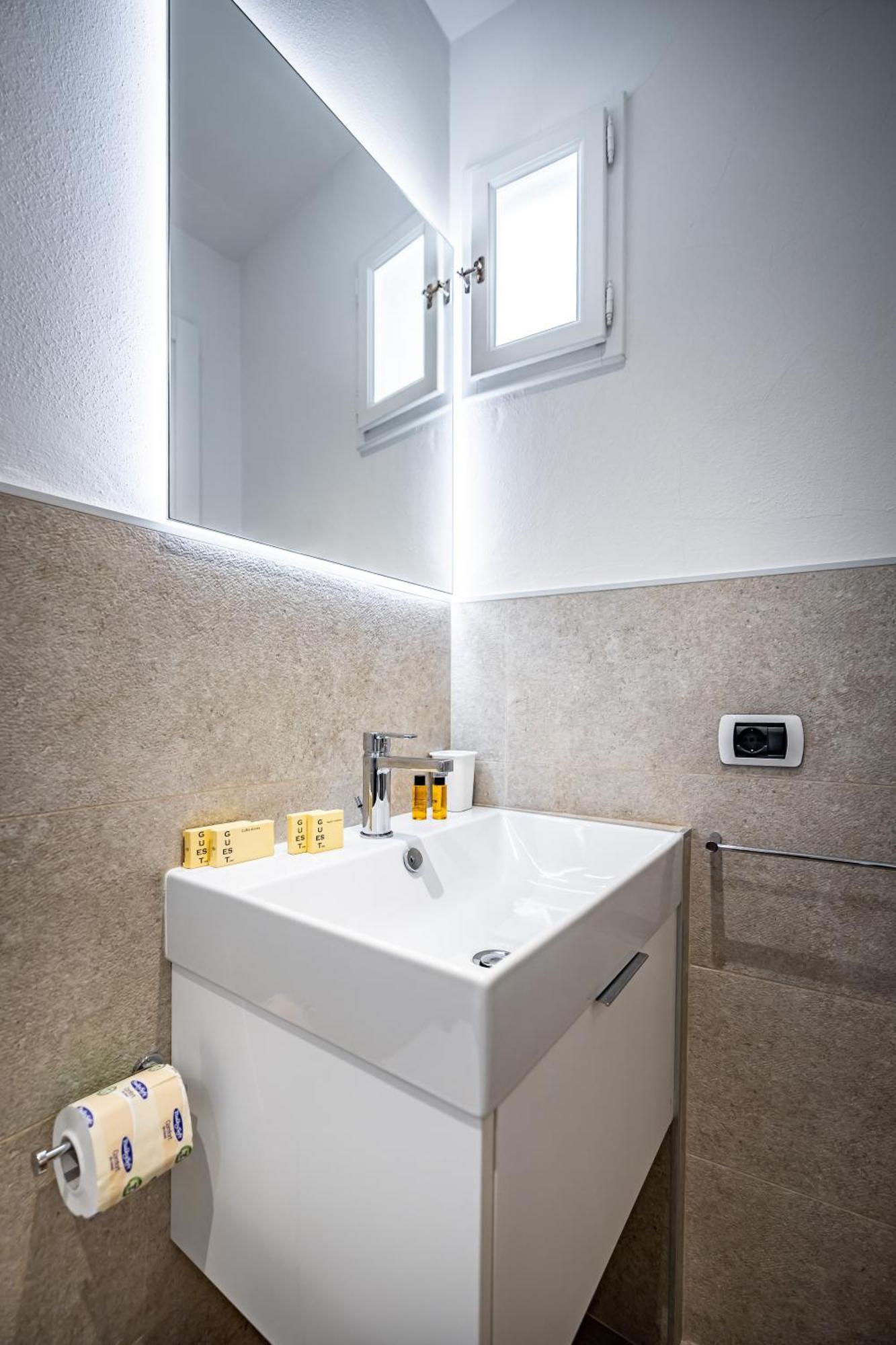 Roommo Via Dei Pilastri Giada Firenze Eksteriør billede